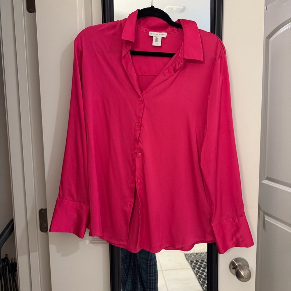 cupcakes & cashmere Fuchsia Button-Down Shirt